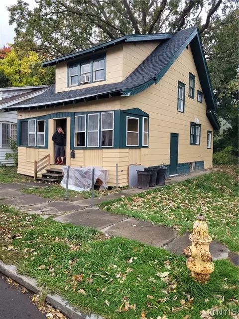 128 Wiman Ave, Syracuse, NY 13205