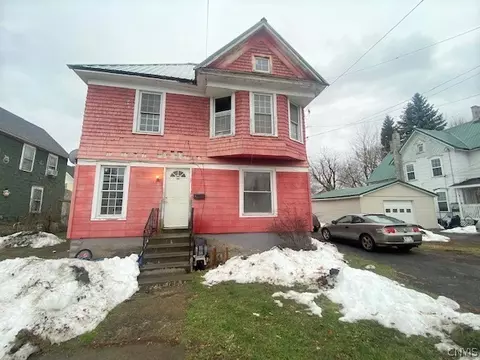 807 W Main St, Watertown, NY 13601