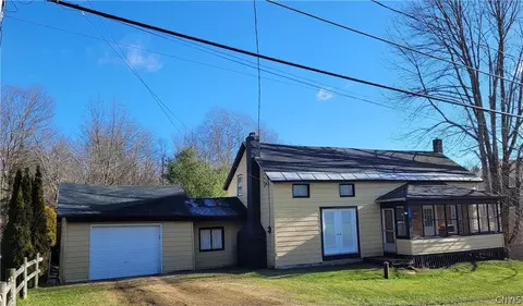 124 Mechanic St, Salisbury, NY 13454