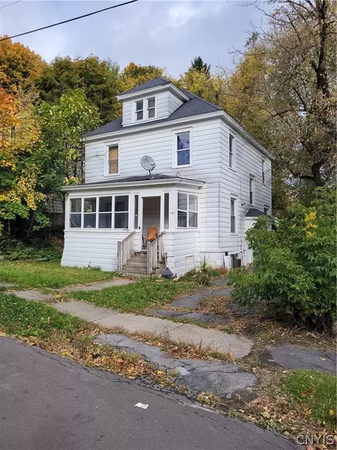 147 Clyde Ave, Syracuse, NY 13207