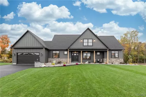 4291 Cindy Ln, Onondaga, NY 13215