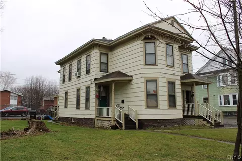 561 Valley Dr #63, Syracuse, NY 13207