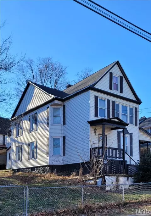 1137 Whitesboro St, Utica, NY 13502