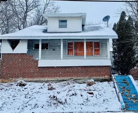 628 Carbon St, Syracuse, NY 13208