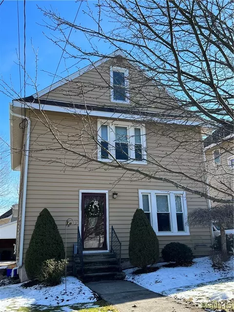 1609 Harrison Ave, Utica, NY 13501