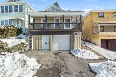 124 Spring St, Syracuse, NY 13208