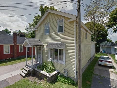 26 9th St, Oswego-city, NY 13126