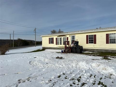 20 Albro Rd, Marathon, NY 13803