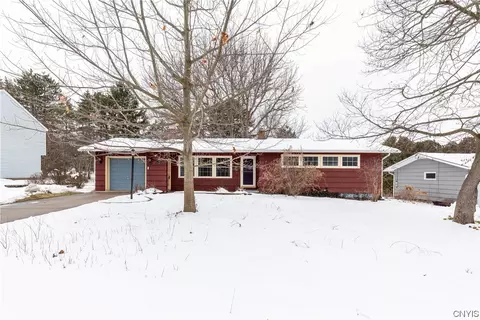 103 Sylvan Way, Camillus, NY 13031