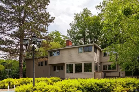 1206 Gotham St, Watertown, NY 13601