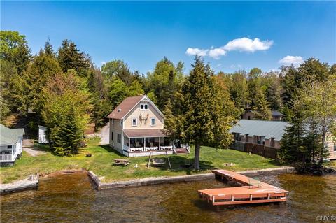 150 Kenmore Rd, Webb, NY 13420