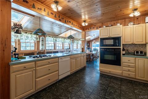 150 Kenmore Rd, Webb, NY 13420 photo 18