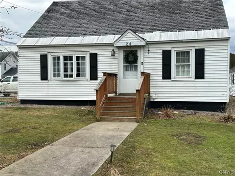 24 Columbia Pkwy, German Flatts, NY 13357