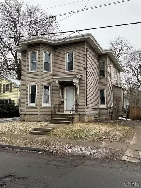 124 S Fulton St, Auburn, NY 13021