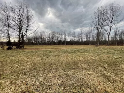 15 21 Stone Ridge Dr, Scriba, NY 13126