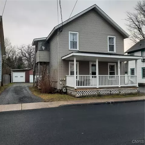 16 Front St, Vernon, NY 13476