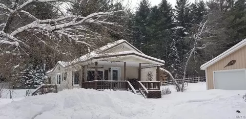 10675 Hawkinsville Rd, Forestport, NY 13494