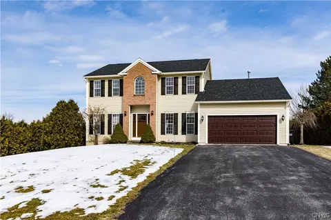 7406 Highbridge Ter, Fayetteville, NY 13066