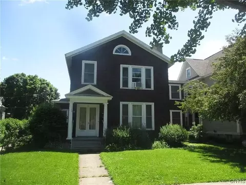128 E Genesee St, Auburn, NY 13021