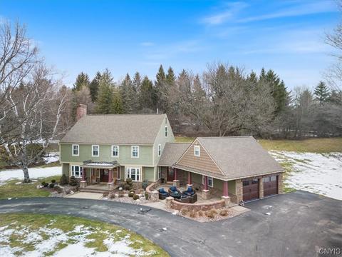 7015 Highfield Rd, Fayetteville, NY 13066