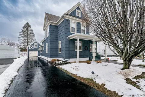 112 Edgerton St, Minoa, NY 13116