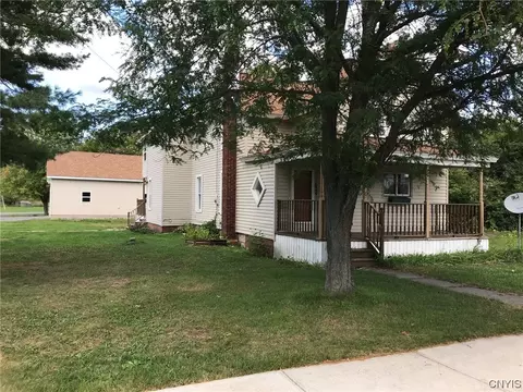 624 Church St, Watertown, NY 13601