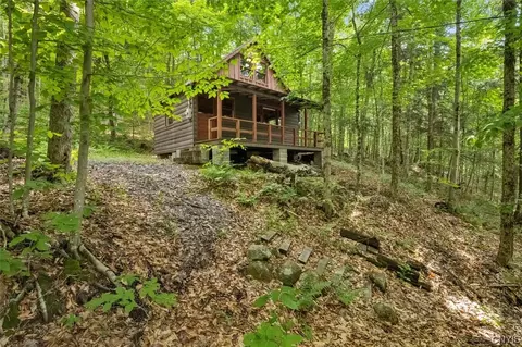 358 Petrie Rd, Webb, NY 13420