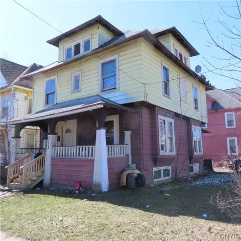2702 Midland Ave, Syracuse, NY 13205