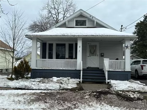5 Palmer Ave, Whitestown, NY 13492