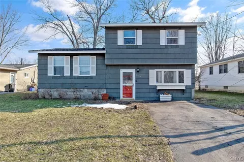 6554 Sargent Rd, East Syracuse, NY 13057