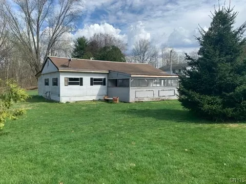 7760 Black Creek Rd, Sullivan, NY 13082