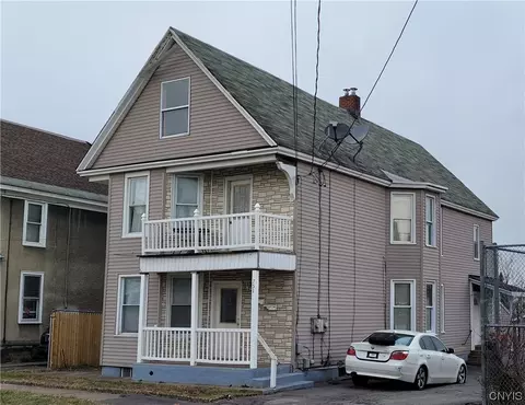 751 Lansing St, Utica, NY 13501