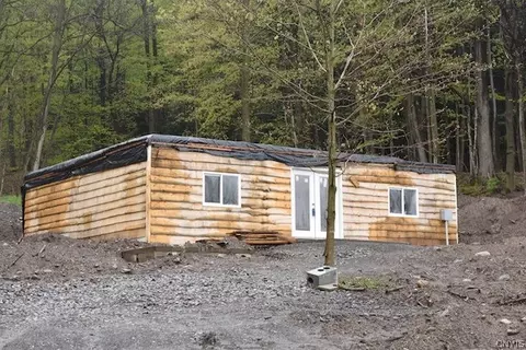 2534 Pompey Hollow Rd, Pompey, NY 13138