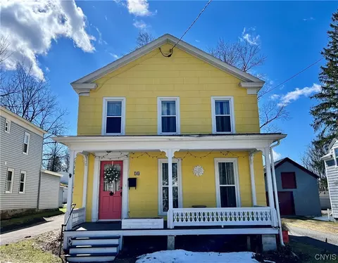 34 Nelson St, Cazenovia, NY 13035