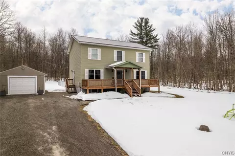 40726 Rogers Crossing Rd, Wilna, NY 13619