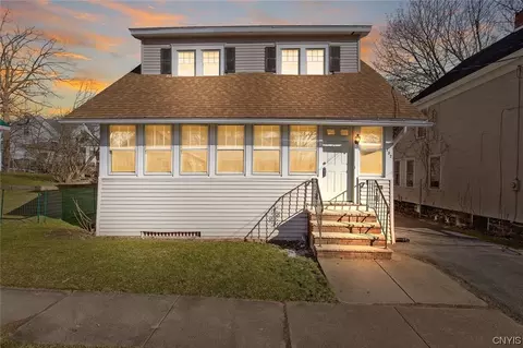 132 Kappesser St, Syracuse, NY 13208