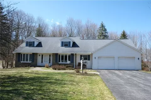 117 Lynmar Ln, Onondaga, NY 13215