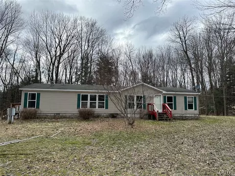 1563 Us Route 11, Hastings, NY 13076