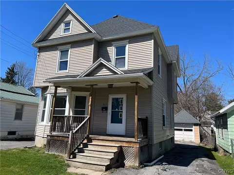 293 Seymour St, Auburn, NY 13021