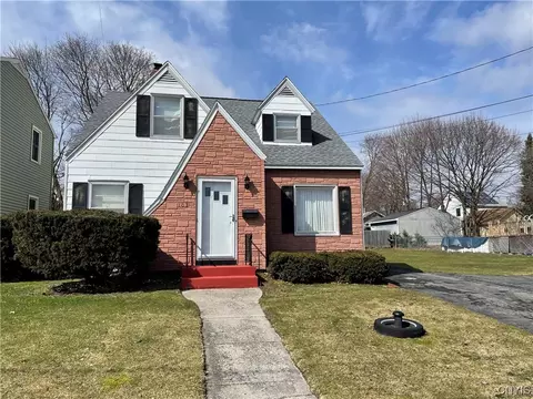 103 Hazel Ave, East Syracuse, NY 13057