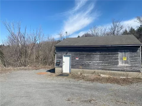 3264 Snowden Hill Rd, Paris, NY 13456
