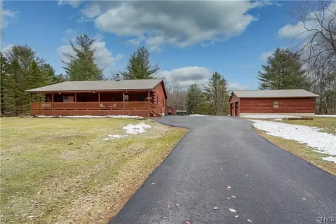 25786 Crowner Rd, Wilna, NY 13619