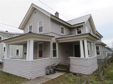 28 Lincoln Ave, Cortland, NY 13045