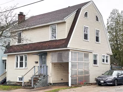 1901 Baker Ave, Utica, NY 13501