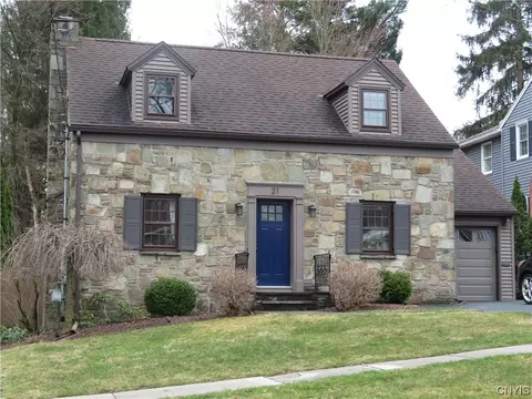 21 Sherman St, New Hartford, NY 13413