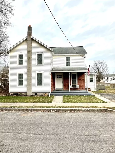 1 Norton St, Jordan, NY 13080