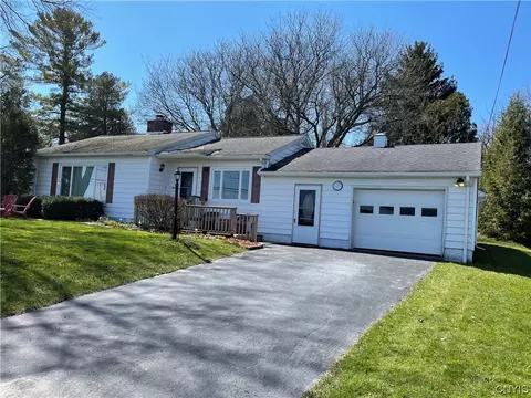 5619 W Lake Rd, Fleming, NY 13021
