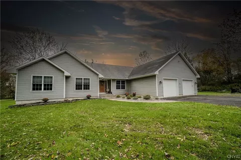 5438 Jenkins Rd, Vernon, NY 13476
