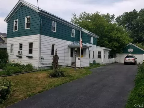 310 N Hamilton St, Watertown, NY 13601