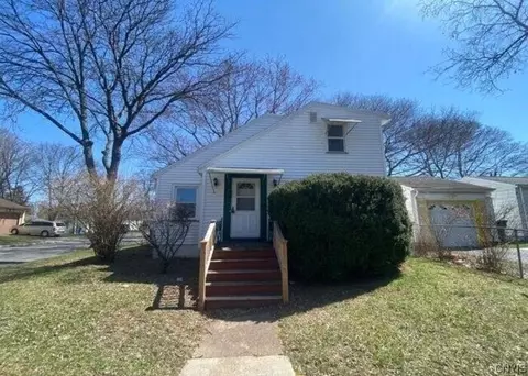 270 Clairmount St, Rochester, NY 14621